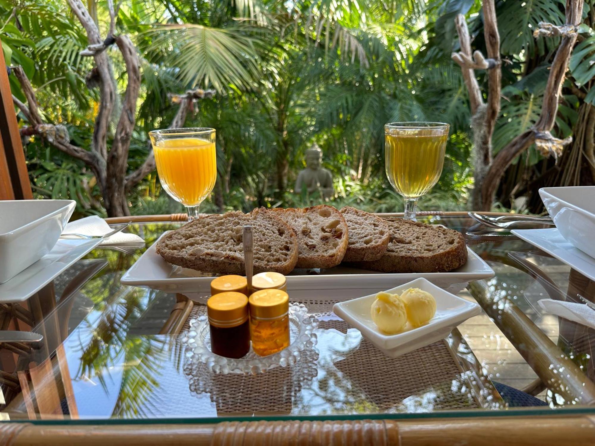 Palm Beach Bed & Breakfast Экстерьер фото